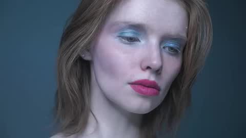        im expecting 350 thumbs up on my altar   online show from 29, 10, 2025