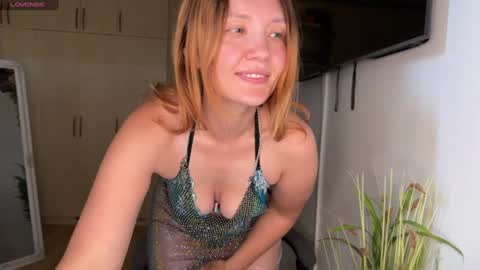 Snapshot of ginger_lure chatting on 8, 7, 2026 Valery online show from 8, 7, 2026
