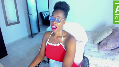 Snapshot of ginger_smil chatting on 27, 4, 2026 Diana online show from 27, 4, 2026