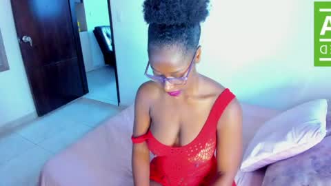 Snapshot of ginger_smil chatting on 22, 5, 2026 Diana online show from 22, 5, 2026