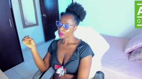 Snapshot of ginger_smil chatting on 26, 5, 2026 Diana online show from 26, 5, 2026