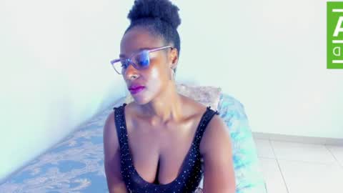 Snapshot of ginger_smil chatting on 18, 7, 2026 Diana online show from 18, 7, 2026