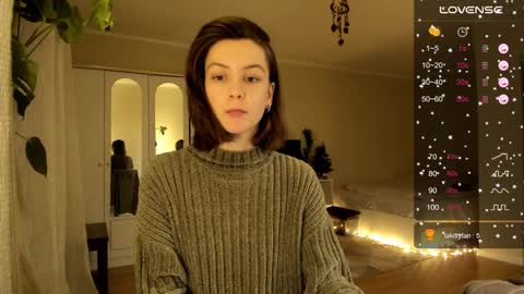 Snapshot of gingerbread__house chatting on 7, 1, 2025 Vasilisa online show from 7, 1, 2025