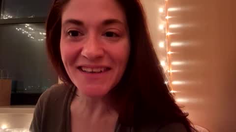 gingerlynx online show from 25, 11, 2025