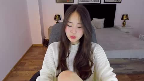 Snapshot of ginnycherry chatting on 4, 12, 2024 Ginny online show from 4, 12, 2024