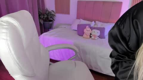 Kendall online show from 10, 2, 2025