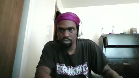 Snapshot of gino_crazy87 chatting on 14, 1, 2025 gino_crazy87 online show from 14, 1, 2025