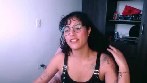 Snapshot of giny_bean chatting on 11, 5, 2026 giny_bean online show from 11, 5, 2026