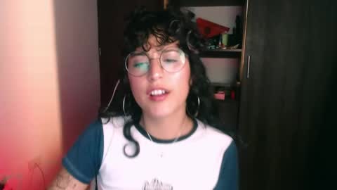 Snapshot of giny_bean chatting on 4, 6, 2026 giny_bean online show from 4, 6, 2026