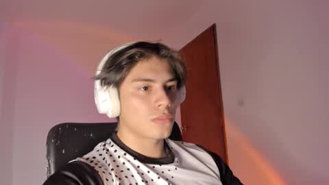 GioRusso online show from 8, 3, 2026