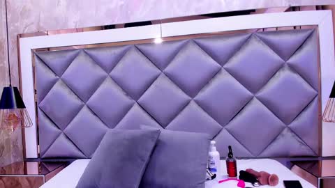 Snapshot of giorgia_13 chatting on 14, 12, 2024 giorgia online show from 14, 12, 2024