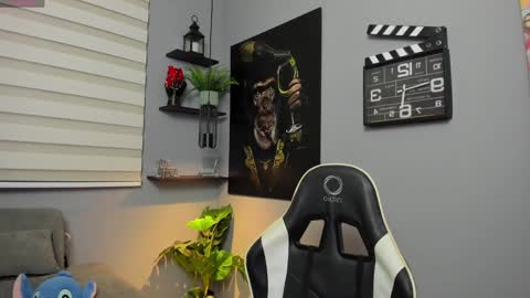 Giorgio leone online show from 12, 1, 2025