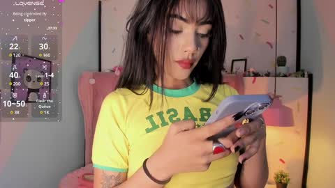 Giovanna  online show from 9, 2, 2025