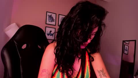 Giovanna  online show from 10, 11, 2025