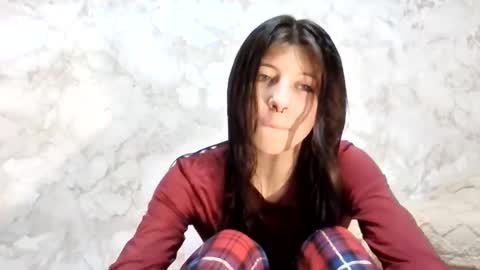 girl_cute007 online show from 13, 2, 2026