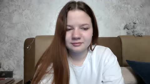Snapshot of girl_cute07 chatting on 17, 5, 2026 girl_cute07 online show from 17, 5, 2026