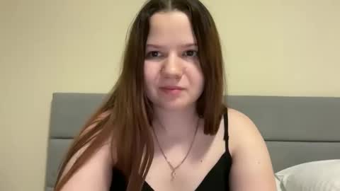 Snapshot of girl_cute07 chatting on 23, 5, 2026 girl_cute07 online show from 23, 5, 2026