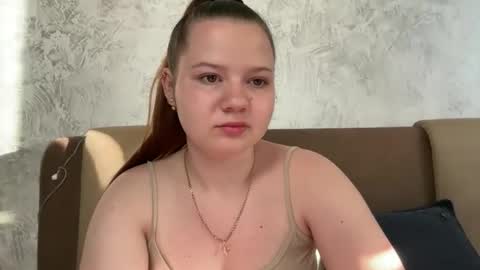 Snapshot of girl_cute07 chatting on 27, 5, 2026 girl_cute07 online show from 27, 5, 2026