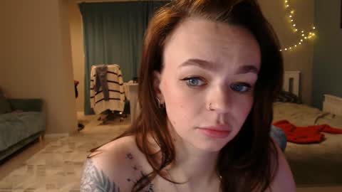 Snapshot of girl_happiness chatting on 15, 12, 2024 Secret online show from 15, 12, 2024