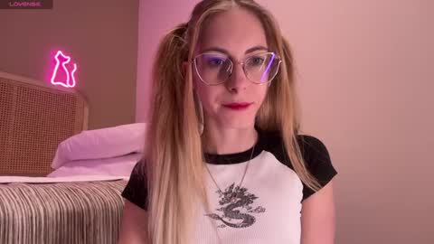 Nikki online show from 7, 1, 2025