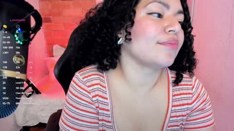 girl_inline online show from 11, 2, 2025