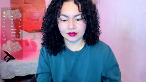 girl_inline online show from 14, 2, 2025