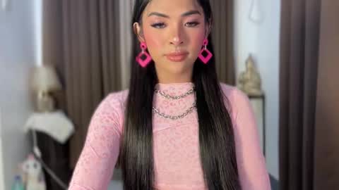 queen ronna online show from 6, 2, 2026