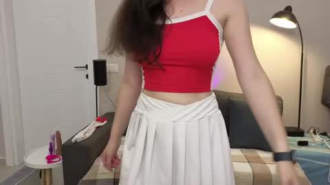 Girlfriend online show from 17, 4, 2026