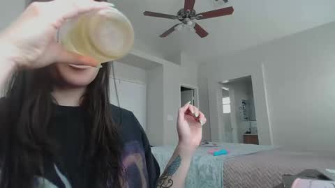 Snapshot of girlnextdoor702 chatting on 3, 3, 2025 Jasmine online show from 3, 3, 2025