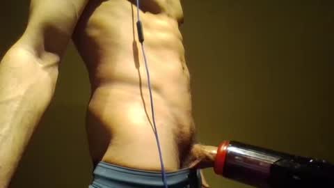 girlscumwithme33 online show from 10, 3, 2026