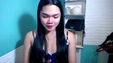 Snapshot of girlsweet_preciousxoxo chatting on 3, 2, 2026 Precious online show from 3, 2, 2026