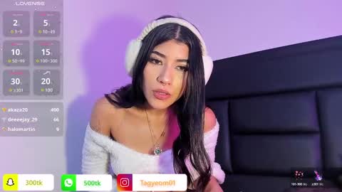 Snapshot of giselleblare chatting on 11, 1, 2025 giselleblare online show from 11, 1, 2025