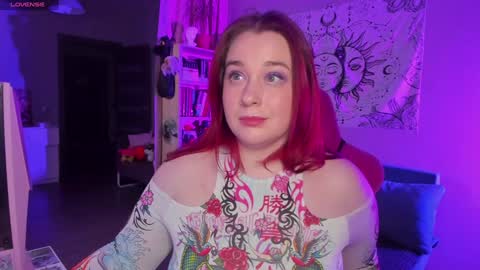 Snapshot of gitera_ chatting on 6, 12, 2024 AlexaMillis online show from 6, 12, 2024