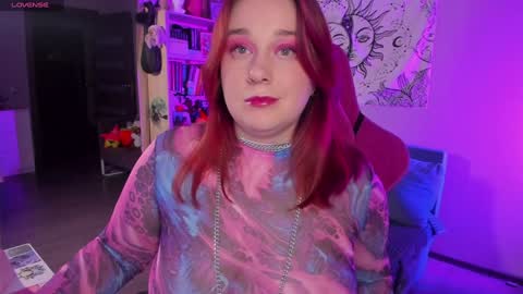 Snapshot of gitera_ chatting on 20, 12, 2024 AlexaMillis online show from 20, 12, 2024
