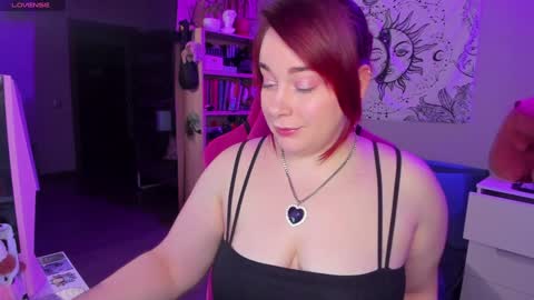 Snapshot of gitera_ chatting on 30, 1, 2025 AlexaMillis online show from 30, 1, 2025