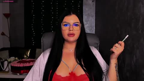 Snapshot of giulyalust chatting on 2, 12, 2024 Giulia online show from 2, 12, 2024