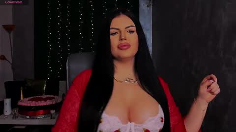 Snapshot of giulyalust chatting on 16, 2, 2025 Giulia online show from 16, 2, 2025