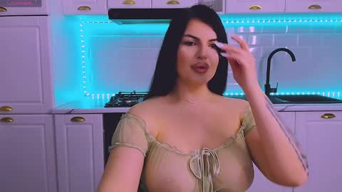 Giulia online show from 31, 3, 2026