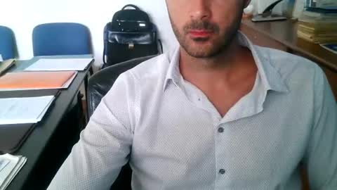 Snapshot of giuseppevai1 chatting on 23, 9, 2025 giuseppevai1 online show from 23, 9, 2025