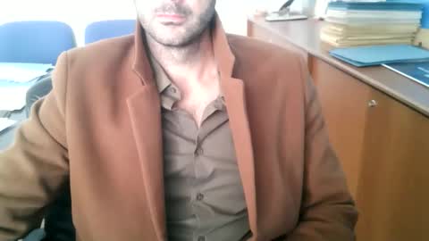 Snapshot of giuseppevai1 chatting on 24, 10, 2025 giuseppevai1 online show from 24, 10, 2025