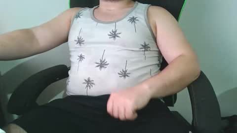 Snapshot of givemeitniceandslow chatting on 27, 10, 2025 JuicyThickkkDaddy online show from 27, 10, 2025