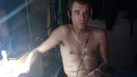 Snapshot of gizmomaster chatting on 28, 7, 2026 dutch rave guy c2c dutch online show from 28, 7, 2026