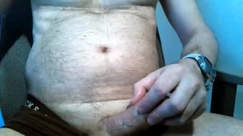 Snapshot of gjustaguym chatting on 9, 6, 2026 gjustaguym online show from 9, 6, 2026
