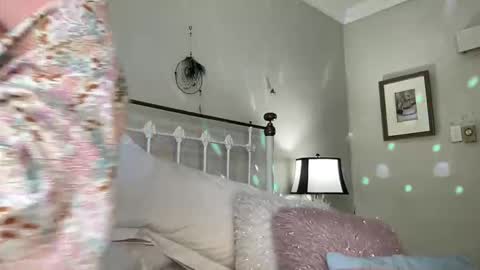 Gl1tter Barbie online show from 28, 10, 2025