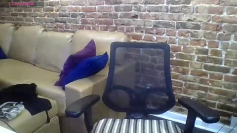 Snapshot of glam_cat chatting on 5, 5, 2026 Gwendolyn online show from 5, 5, 2026