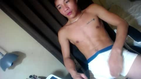 Snapshot of glenndou_daxs chatting on 21, 9, 2025 glenndou_daxs online show from 21, 9, 2025