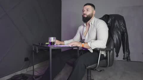 Matthew .. for short call me Matt online show from 8, 11, 2025