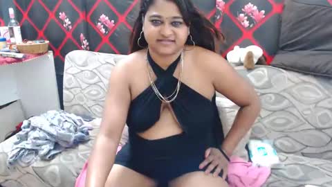 glitter candy online show from 21, 2, 2025