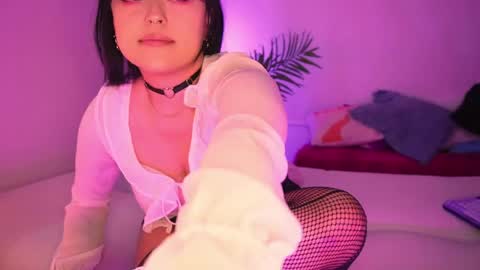 Snapshot of gloomydoll chatting on 16, 4, 2026 Mimi online show from 16, 4, 2026