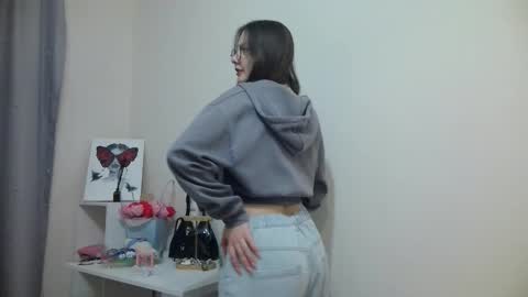 Gloria online show from 6, 2, 2026